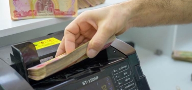 عضو بالمالية النيابية: ازدواج الراتب مخالفة قانونية