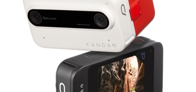 كامێرایەك بۆ سەیركردن و گرتنی وێنەی سێ رەهەندی