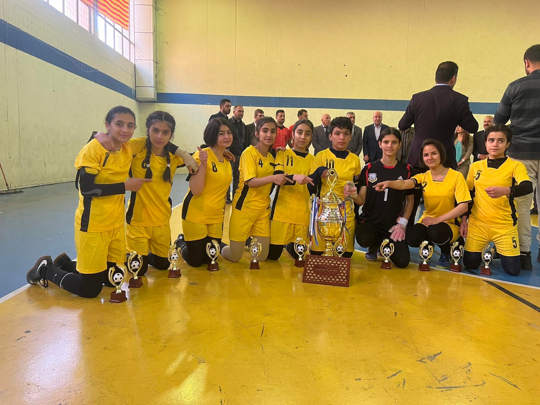 چه‌ند پاڵه‌وانێتیه‌كى وه‌رزشیی بۆ په‌روه‌رده‌ى قه‌زاكان ئه‌نجام ده‌درێت