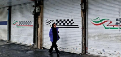 «الحرس» الإيراني يتوعد المحتجين بـ«لا رحمة»