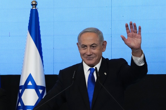 Netanyahu: Gelên Îranî jêhatîne û rejîm ber bi hilweşînê ve diçe