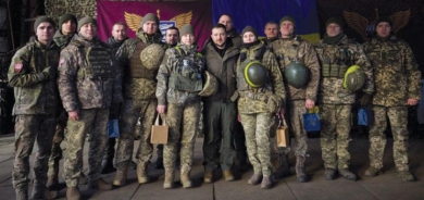 زيلينسكي على جبهة القتال في باخموت