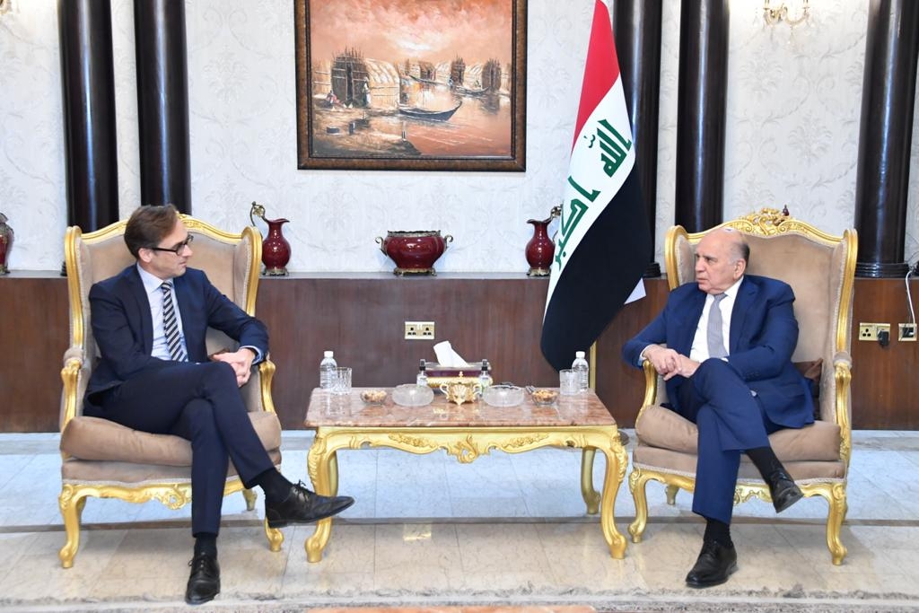 حسين وتونكل يبحثان القضايا المتعلقة بالإيزيديين وحقوقهم