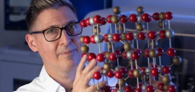 هل يمكن «استعمار القمر والمريخ» بمساعدة الميكروبات؟