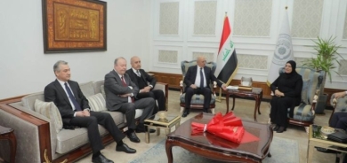 بغداد .. وفد حكومة إقليم كوردستان ووزيرة المالية يناقشان حصة الإقليم من الموازنة الاتحادية