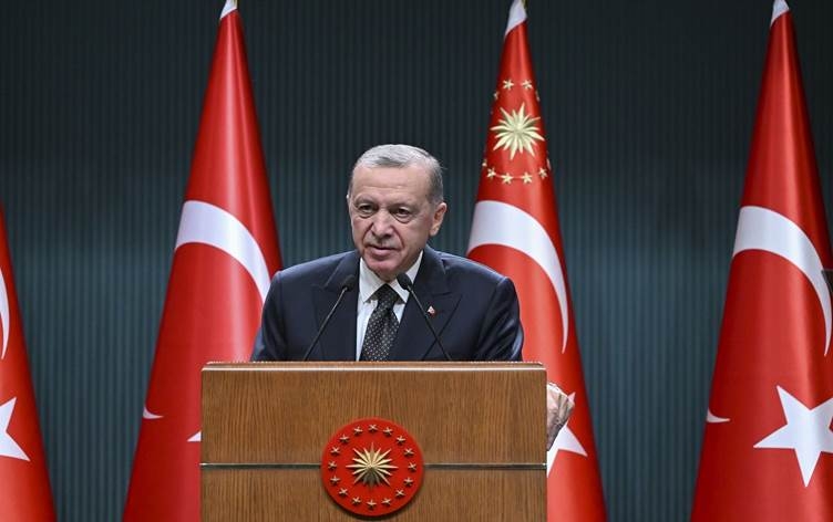 Kaplan: Li gor destûrê Erdogan nikare bibe berbijêr