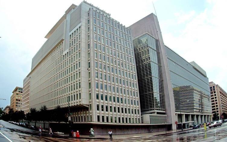 البنك الدولي: العراق بحاجة إلى 233 مليار دولار بحلول 2040 للأغراض التنموية الأكثر إلحاحاً