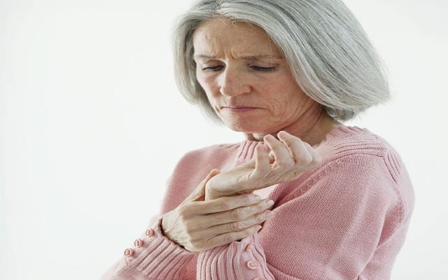 ئاكامەكانی لاوازبوونی ئێسك