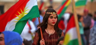 ئاڵای كوردستان رەمزی هەرمانی كورد و لە دەستێكی ئەمین پارێزراوە