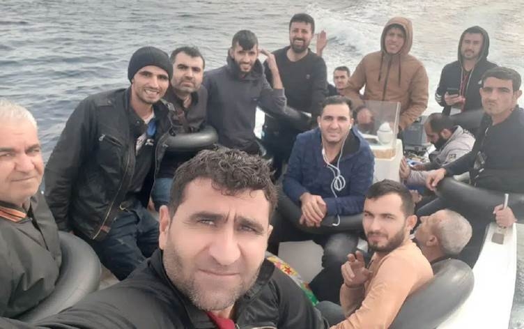 Raporek: Xelkê Rojavayê Kurdistanê ji ber êrîşên Tirkiyê koç dikin