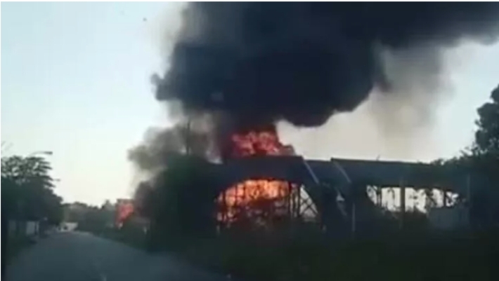 Li Afrîqa Başûr teqînek pêkhat û 8 kes mirin