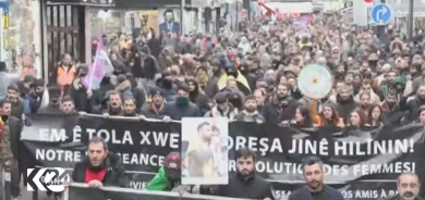 Kurdên li Fransayê li dijî êrîşa Parîsê xwepêşandanê dikin