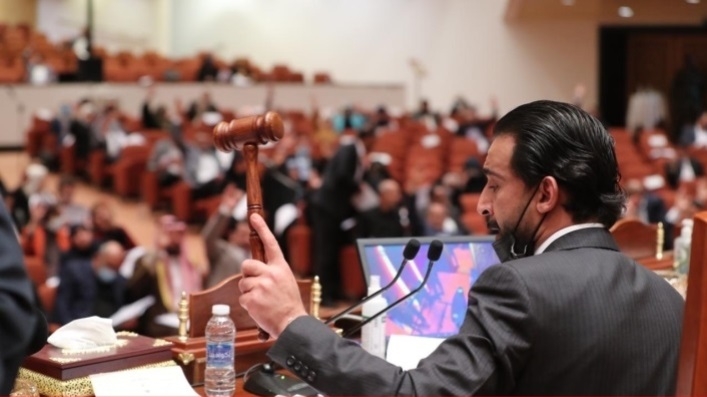 محلل سياسي: الدورة النيابية الحالية تبقى 