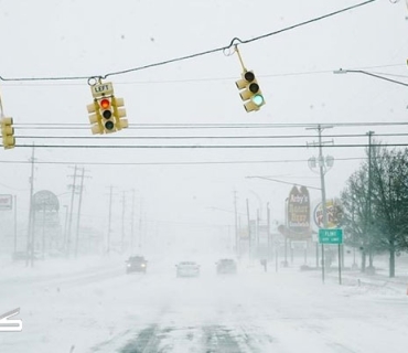بەفر و كڕێوە لە ئەمریکا ٢٦ کەسی کوشت