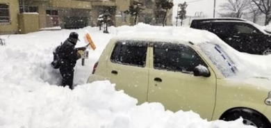 لە ژاپۆن بەهۆی بەفرێکی زۆرەوە ١٣ کەس گیانیان لەدەستدا