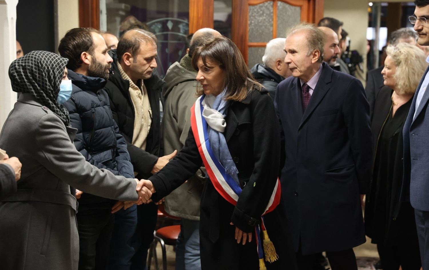 Şaredara Parîsê serdana cihê êrîşa ku 3 Kurd lê hatin kuştin kir