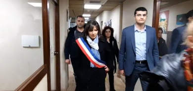 Seroka Şaredariya Parîsê: Ev der mala Kurdan e