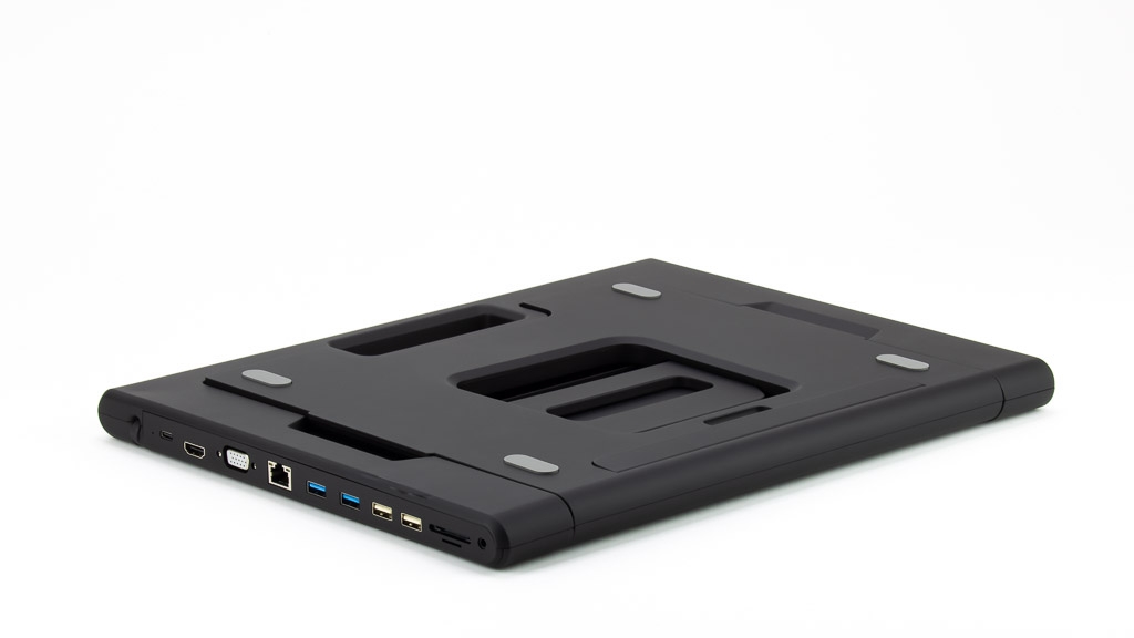 هاپ و مێزی لاپــتۆپ پێكەوە