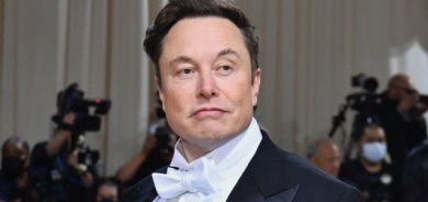 إيلون ماسك يصبح أول شخص يخسر 200 مليار دولار من ثروته