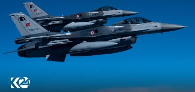 Firokeyên şer ên Tirkiyê baregehên PKKê li Akrê bombebaran dikin