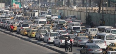 خبير اقتصادي: بغداد مصَمّمة لاستيعاب 3 ملايين نسمة.. تشهد فوضى كبيرة في شوارعها