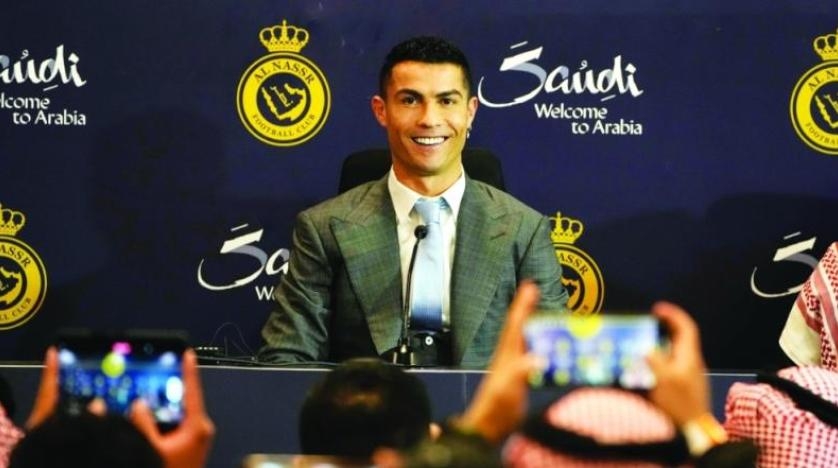 النصر يقيم حفلاً مبهراً لـ «أسطورة» كرة القدم البرتغالية