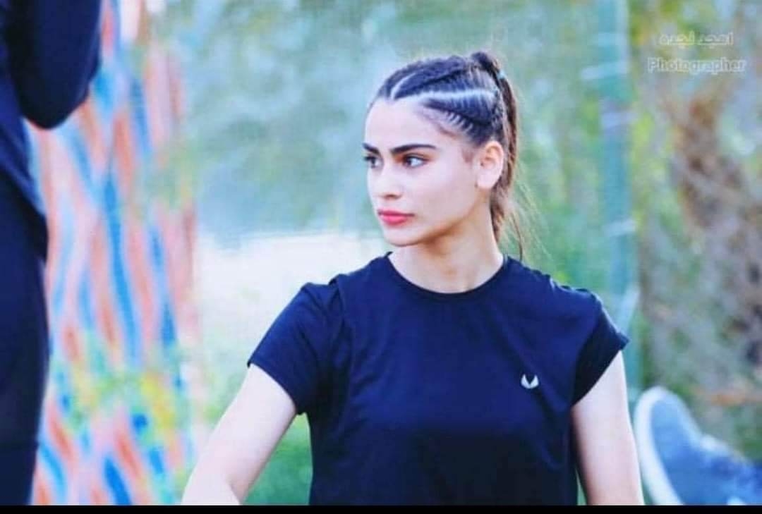 خه‌ونى گه‌وره‌م هه‌یه‌ بۆ ئه‌وه‌ى بتوانم سه‌ركه‌وتنى گه‌وره‌ به‌ده‌ست بهێنم