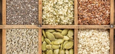 بذور غنية بالألياف والفيتامينات والبروتينات لجسم صحي
