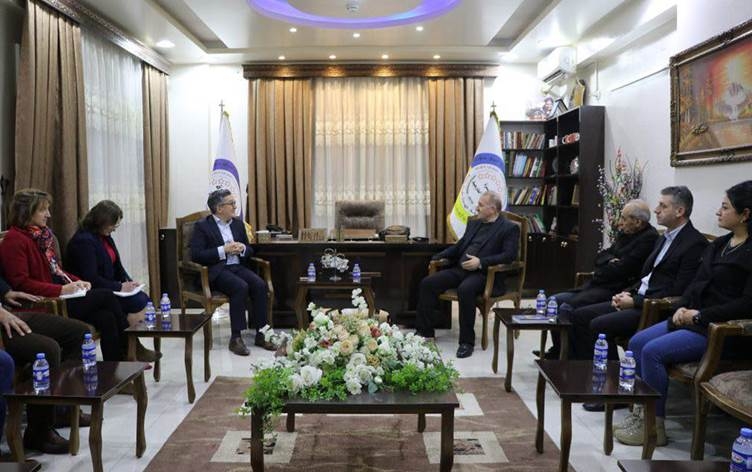 Nûnerê Amerîka bo Rojavayê Kurdistanê bi ENKS û Rêveberiya Xweser re civiya