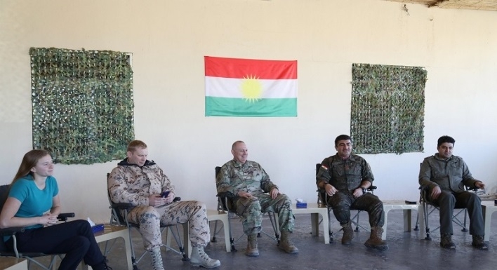 مسؤول المحور السادس في البيشمركة يناقش التعاون المشترك و تهديدات داعش مع مسؤول رفيع في التحالف