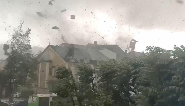 عواصف قوية تضرب جنوب الولايات المتحدة وتخلف ضحايا