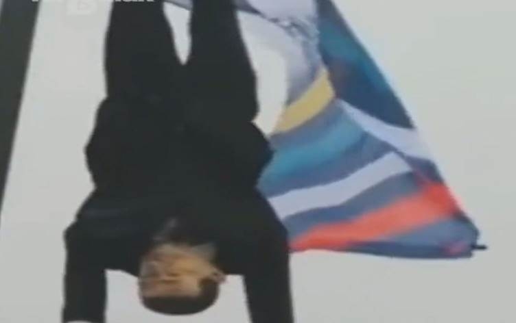 Balyozê Swêdê li ser daliqandina peykerê Erdogan hat bangkirin