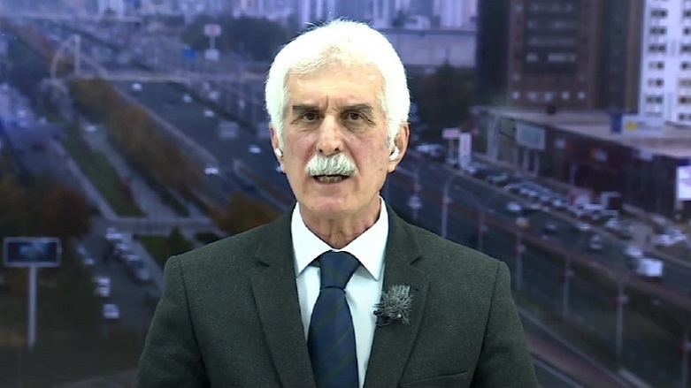 Şerefxan Cizîrî: Rayedarên Tirkiyê naxwazin hejmara xwendekarên zimanê Kurdî zêde bibe