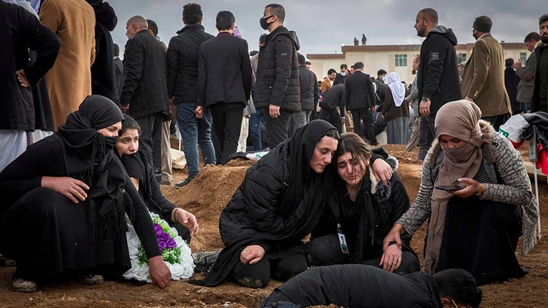 برلمانيون ألمان يعترفون بالابادة الجماعية للكورد الايزديين في العراق