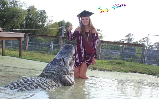 وێنەی دەرچوون لەگەڵ گیانداری ترسناك