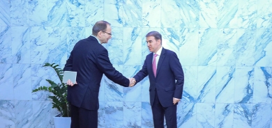 نائب رئیس برلمان كوردستان والمسۆول الجدید لمكتب الاتحاد الاوروبي يجتمعان في أربيل