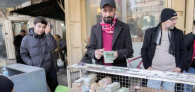 إجراءات أميركية مشددة لمنع انتقال الدولارات من العراق إلى ايران