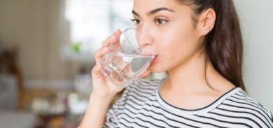 ماذا سيحدث في جسمك ان قللت من شرب الماء في الشتاء؟