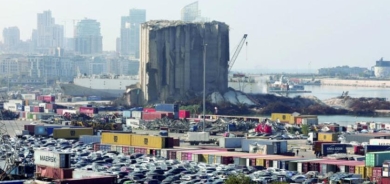 لبنان يغلي على نار البيطار... والدولار