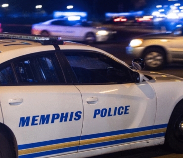 پێنج ئەفسەری پۆلیسی ئەمریکا بە تاوانی کوشتنی بە ئەنقەستی گەنجێکی ڕەش پێست تۆمەتبار کران