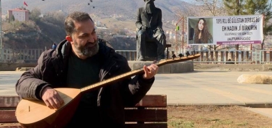 Hunermendê Dêrsimî: Ji bo zimanê me ji nav neçe ez stranan çêdikim