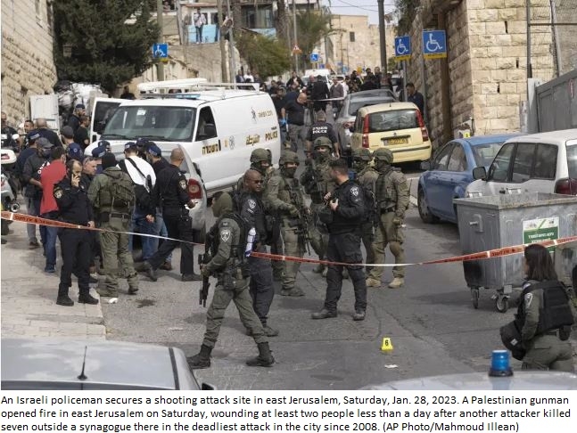 Palestinians say Israeli troops kill man in West Bank