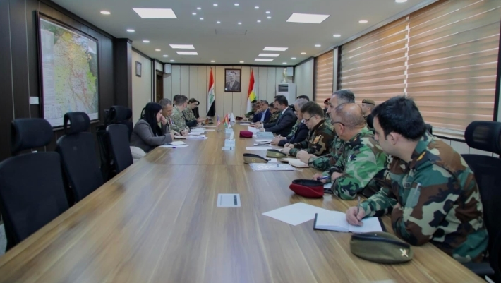 البيشمركة ووفد عسكري أمريكي يبحثان موازنة 2023