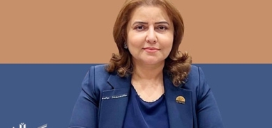 D. Nermîn Me'rûf endamî lêjineyi darayî le perlemanî 'êraq bo gullan: labrdinî parêzgarî banikî nawendî çareserî nacêgîrîyi behayi dînar û hellkşanî dolar nakat