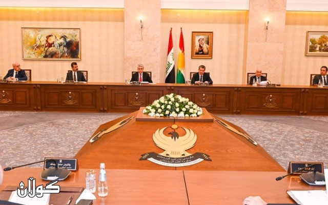 ئه‌مڕۆ به‌سه‌رپه‌رشتی مه‌سرور بارزانی، ئەنجوومەنی وەزیرانی هەرێمی کوردستان كۆدەبێتەوە و چه‌ند پرسێكی گرنگ تاوتوێ ده‌كرێت.