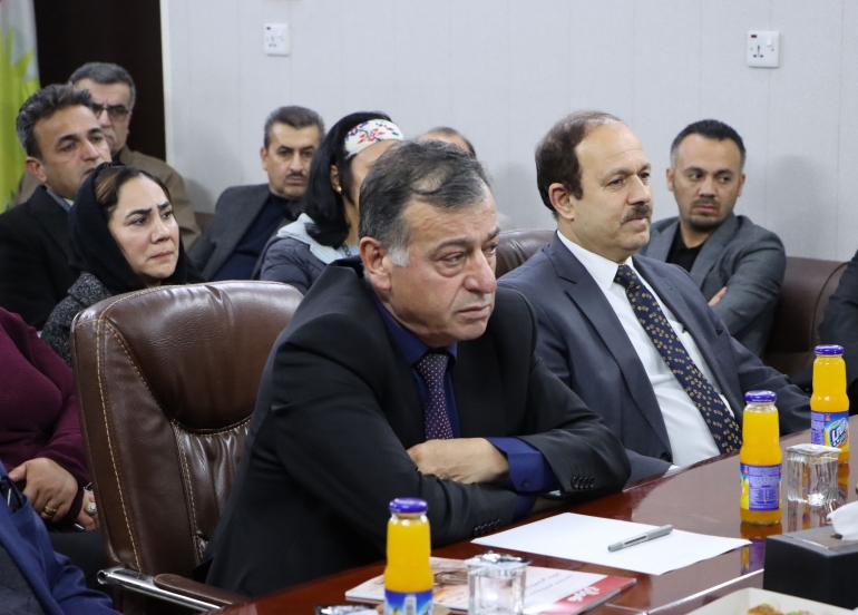   بـــەشـــی ڕۆشــنـبـیری و ڕاگەیاندنی پارتی دیموكراتی كوردستان گۆڤاری(گوڵان) بەسەر دەكاتەوە