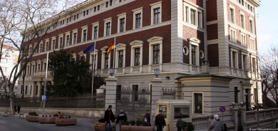 Turkey summons German envoy over consulate closure