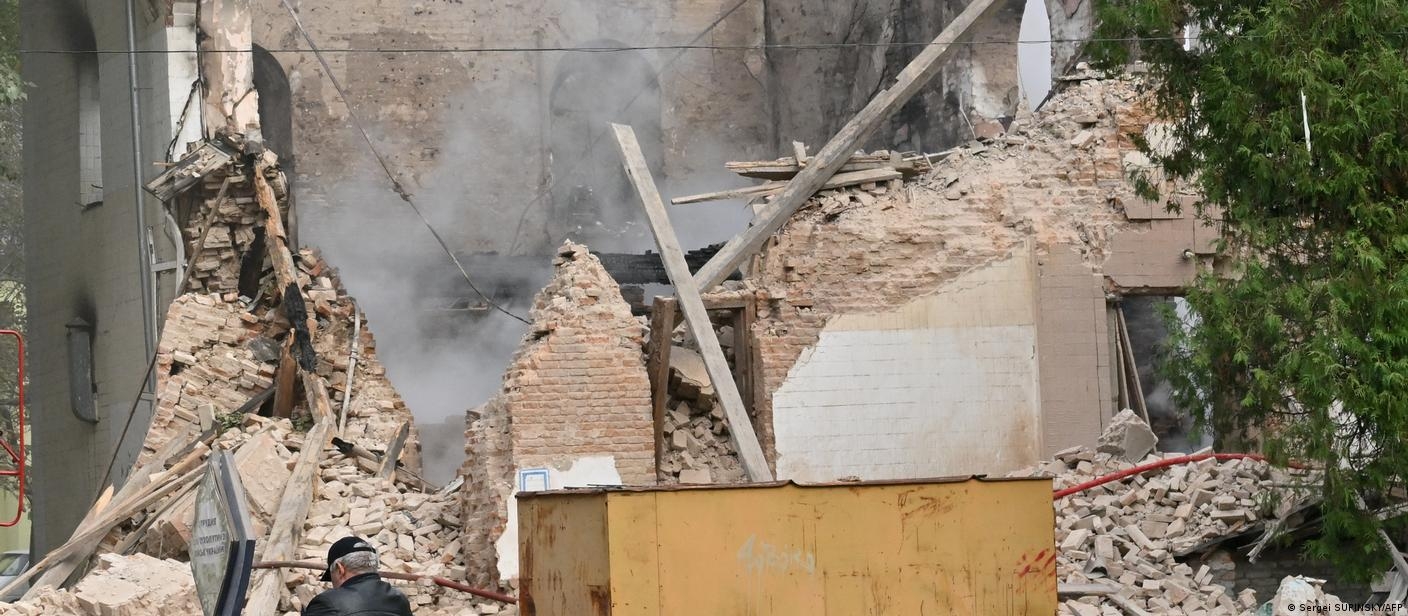 Ukraine updates: US sends seized Russian cash to aid Ukraine