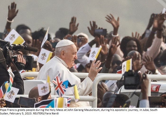 Pope Francis wraps up South Sudan trip with urge to end 'blind fury' of violence