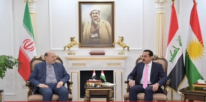 بحثا الحركة التجارية والاقتصادية عبر منفذ حاج عمران.. محافظ العاصمة أربيل يستقبل القنصل العام الإيراني